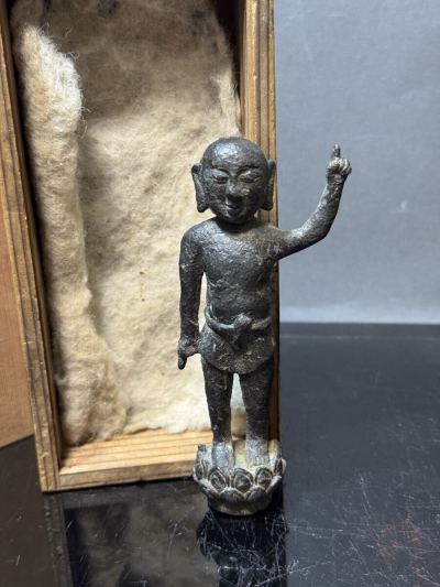 658）中國美術. 明時期. 古銅誕生仏 仏像 銅造 仏教美術 古美術 置物 仏教美術 誕生仏 仏教古美術 極細工H11.8 c m