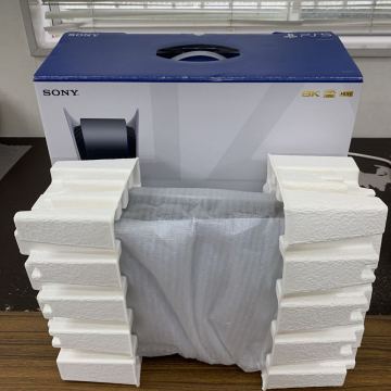 美品 SONY PlayStation5 CFI-1100A01 プレイステーション5 PS5