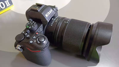 Nikon ニコン Z50Ⅱ 18-140mmVRレンズキット 箱等付属品完備・予備バッテリー他オマケ付 美品中古