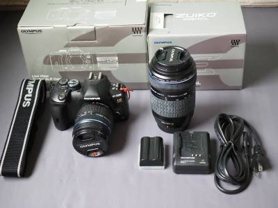 オリンパス　デジタル SLR カメラ　E-520　レンズ2本セット　【中古品】