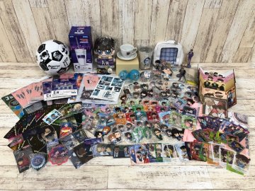 076B 名探偵コナン グッズ まとめ ぬいぐるみ サッカーボール キーホルダー アクリルスタンド クリアファイル タンブラー など【中古】