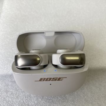 【リセット済み】 BOSE Ultra Open Earbuds ワイヤレスイヤホン ホワイトスモーク Bluetoothオープンイヤー 型番438926