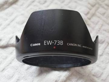 CANON 純正 レンズフード EW-73B EF-S17-85mm F4-5.6 IS USM, EF-S18-135mm F3.5-5.6 IS 対応　 