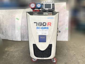15233 中古 全自動型フロンガス交換機 ヤマダ RSA-780R R134a R1234yf 100V カークーラー 冷媒 冷房 フロンガス回収機 自動車整備機械工具