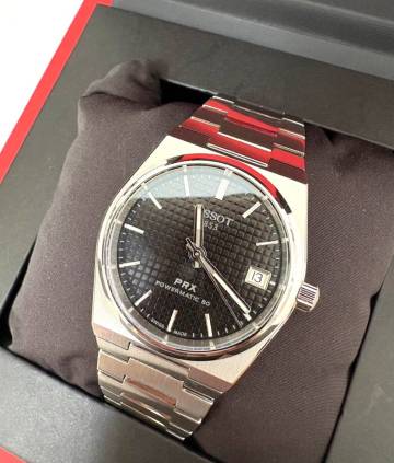 B15)100円～美品 TISSOT/ティソ PRX 自動巻き ブラックダイアル T137.207.11.051.00 