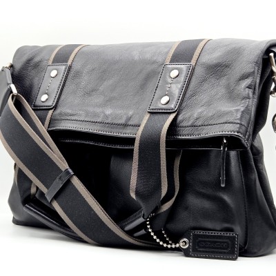 極美品●COACH メンズ トートバッグ メッセンジャー 2way レザー ビジネス A4 ショルダーバッグ コーチ 斜め掛け 多収納 フラップ ブラック
