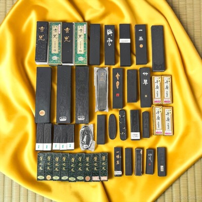 和墨 未使用 呉竹精昇堂/松寿堂/南松園他 大量 43点 古墨 固形墨 書道具 書画材 習字 20260712-32