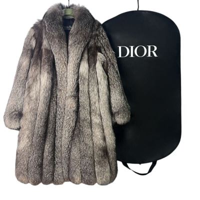 Christian Dior クリスチャンディオール ファーコート グレー　FOX毛皮 着丈103センチ　レディース 
