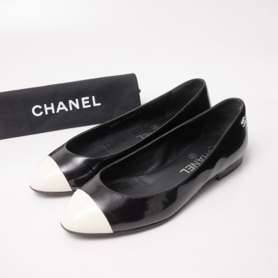 GT7344△伊製 CHANEL シャネル size 36.5C パテントレザー バイカラー CCココマーク バレリーナ フラット バレエシューズ 靴 G26111