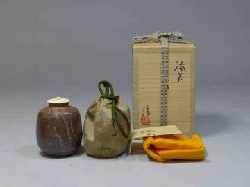 備前焼『人間国宝　伊勢崎淳　茶入』共箱　本物保証品　茶道具