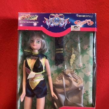 ★☆美少女戦士セーラームーン　「セーラースターヒーラー」 着せ替え人形 バンダイ セーラースターズ　未使用（60☆★