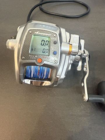 ダイワ SEABORG 400MM 電動リール