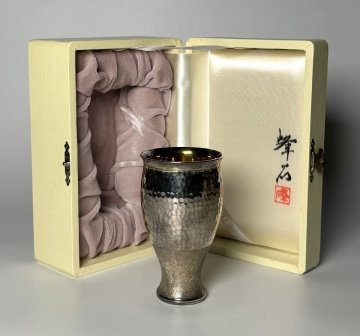 希少作【人間国宝　奥山峰石】作　盃　共箱　Silver　重さ139g　本物保証