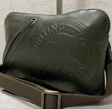 【幻の逸品!! 極美品!】Hunting World ハンティングワールド サコッシュ ショルダーバッグ ボディ ロゴ ビジネス レザー メンズ カーキ