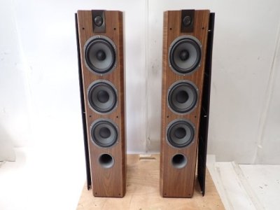 良品 FOCAL CHORUS 726 ペア 連番 フォーカル コーラス 3ウェイ フロア型 スピーカー フランス製 配送/来店引取可 &cap; 7662F-1