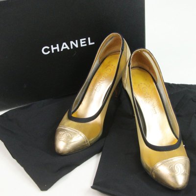 イタリア製 CHANEL シャネル 牛革 レザー使用 メッシュ グログラン ココマーク PUMPS パンプス ゴールド 黒 36.5C【参考価格￥145,200-】