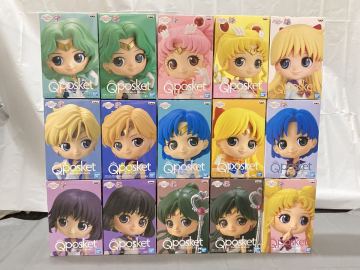 Qposket セーラームーン フィギュア 大量セット まとめ売り プライズ 劇場版 美少女戦士セーラームーンEternal