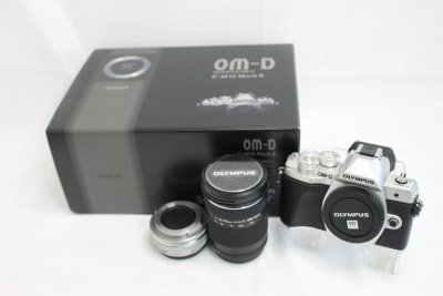 OLYMPUS OM-D E-M10 MarkⅢ EZ ダブルズームキット この機会に是非いかがでしょうか J701724 Y &Sigma;関西発送