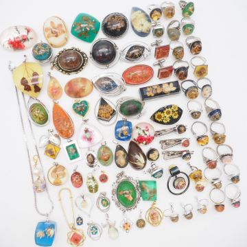 FW0701 1円 昭和レトロ 水中花 アクセサリー 大量 セット ネックレス ペンダントトップ イヤリング ブローチ 指輪 等 まとめて