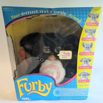 1円〜新品未開封 2005 Furby ファービー2 英語版 ブラック 黒白 グリーンアイ 動作未確認 箱付き