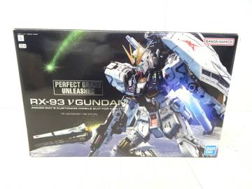 【取扱説明書欠品/未組立品】HO-902◆PG UNLEASHED 1/60 &nu;ガンダム 機動戦士ガンダム 逆襲のシャア ガンプラ バンダイ 中古品【同梱不可】
