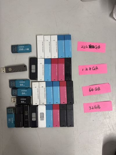 X3236) USBメモリ 動作品　31枚　256GB/128GB/64GB/32GB KIOXIA HP elecom 