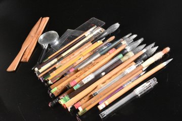 【雲】某収集家放出品 木製 古い筆 まとめて 書道具 古美術品(旧家蔵出)T5882