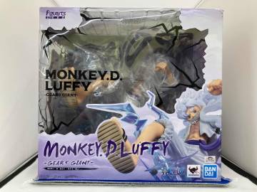 【1円スタート】 現状品 FiguartsZERO [超激戦] モンキー・D・ルフィ -ギア5 '巨人'- ワンピース