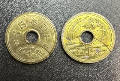エラーコイン　未使用貨ロール出品　同年号　平成14年5円硬貨　二枚セット