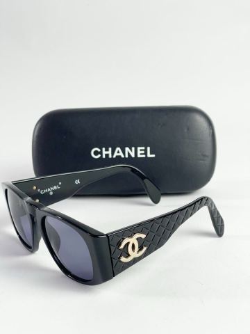 未使用近い！正規品　極美品 シャネル CHANEL マトラッセ ココマーク サングラス ヴィンテージ ブラック　ケース付き