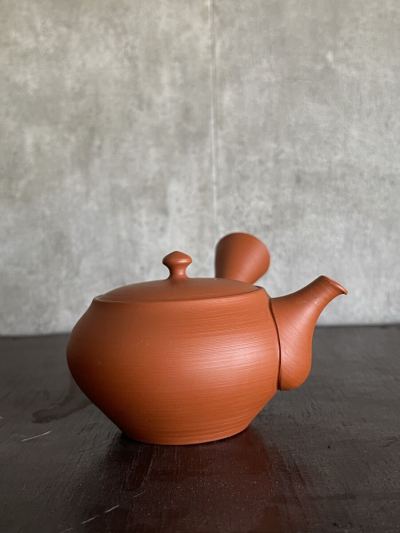 常滑焼　名工　山田宝生作　筋引朱泥急須 煎茶道具 茶注 骨董