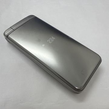 ●DIGNOケータイ4 A202KC シルバー☆SIMフリー端末　中古美品☆ 本体等　送料無料！ 白ロム 3