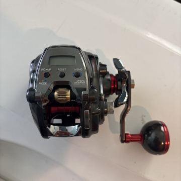 ダイワ シーボーグ 200J 右ハンドル 電動リール　ジャンク