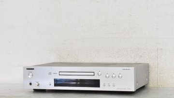 【 G 】1709 ONKYO C-7070 CDデッキ オンキヨー 3248411