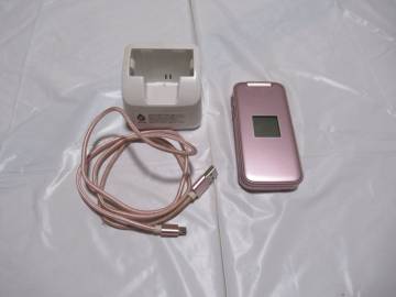 １円～♪　判定〇　ドコモらくらくホン　F-01M　ピンク　シムロック解除済み　ケーブル付