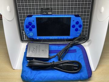 液晶美品　PSP3000スカイブルーマリンブルー　すぐ遊べるセット　 SONY ソニー　プレイステーションポータブル