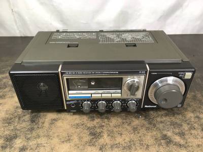 ◇☆ National ナショナル 松下電器 RF-B30 FM-MW-SW 31-BAND RECEIVER レシーバー ラジオ 現状品 ◆