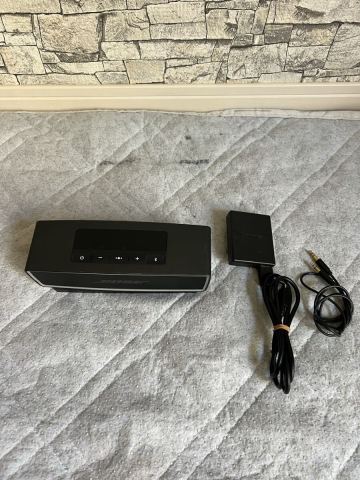 ☆ BOSE　ボーズ　 SOUNDLINK MINI Ⅱ　サウンドリンクミニⅡ　ワイヤレススピーカー　Bluetooth　音出し確認済み☆