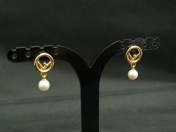 1円 ■美品■ FENDI フェンディ エフイズフェンディ パール ピアス アクセサリー レディース ゴールド系 BQ6738