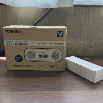 新品未使用 TOSHIBA 東芝 CDラジカセ CDラジオカセットレコーダー TY-CDS8 ホワイト ワイドFM CDラジオ お試しマイク 箱付き