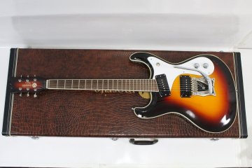 【1円スタート】 Mosrite モズライト Super Custom 63 黒雲製 エレキギター 純正ケース付き 動作確認済み 良品 8-G029K/1/220