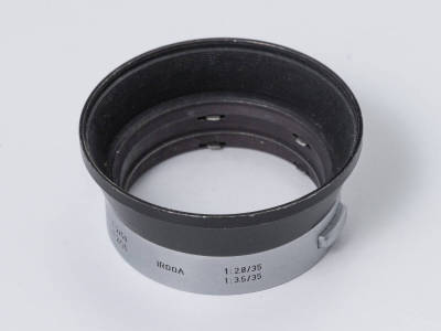 Leica　ライカ　IROOAフード