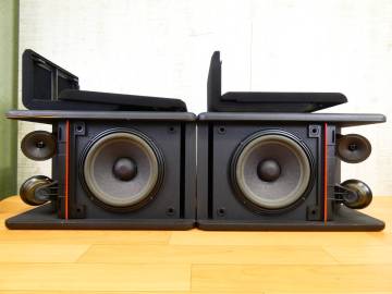 ★ BOSE ボーズ 301-AV MONITOR スピーカー ペア 音響機器 オーディオ ※現状渡し/音出し可！ @120&times;２個口 (8)