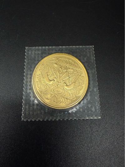 坂2608-642 昭和天皇御在位 60年記念 10万円 金貨 古銭 コイン 貨幣 純金 記念硬貨 日本