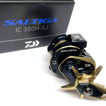 tu123 DAIWA ダイワ 21 ソルティガ IC 300H-SJ 034725 ベイトリール ※現状品