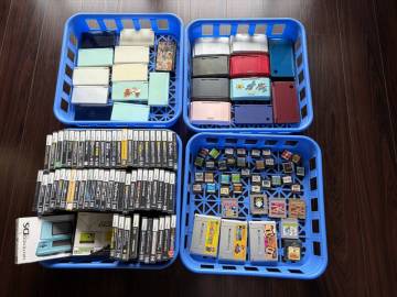 【1円スタート】ゲーム本体ソフトまとめ売り　DSi DSiLL DSlite 合計22台　DSソフト GBソフト