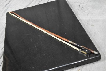 【C】Ary France チェロ 弓 約71.9cm/約78g アリー フランス ケース付属 3331676