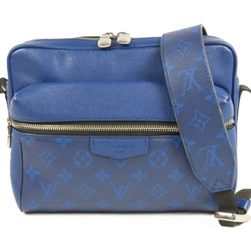 209605★1円スタート★LOUIS VUITTON ルイヴィトン 中極美品 アウトドア メッセンジャー PM 斜め掛けOK タイガ ショルダーバッグ レザー