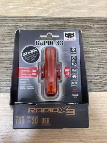 CATEYE RAPID X3 TL-LD720-R 超美品　リアライト キャットアイ