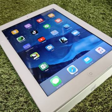 【Aランク】iPad 4 32GB アイパッド 第4世代 ホワイト +充電器 タッチペン 付き タブレット 本体 1円スタート #2